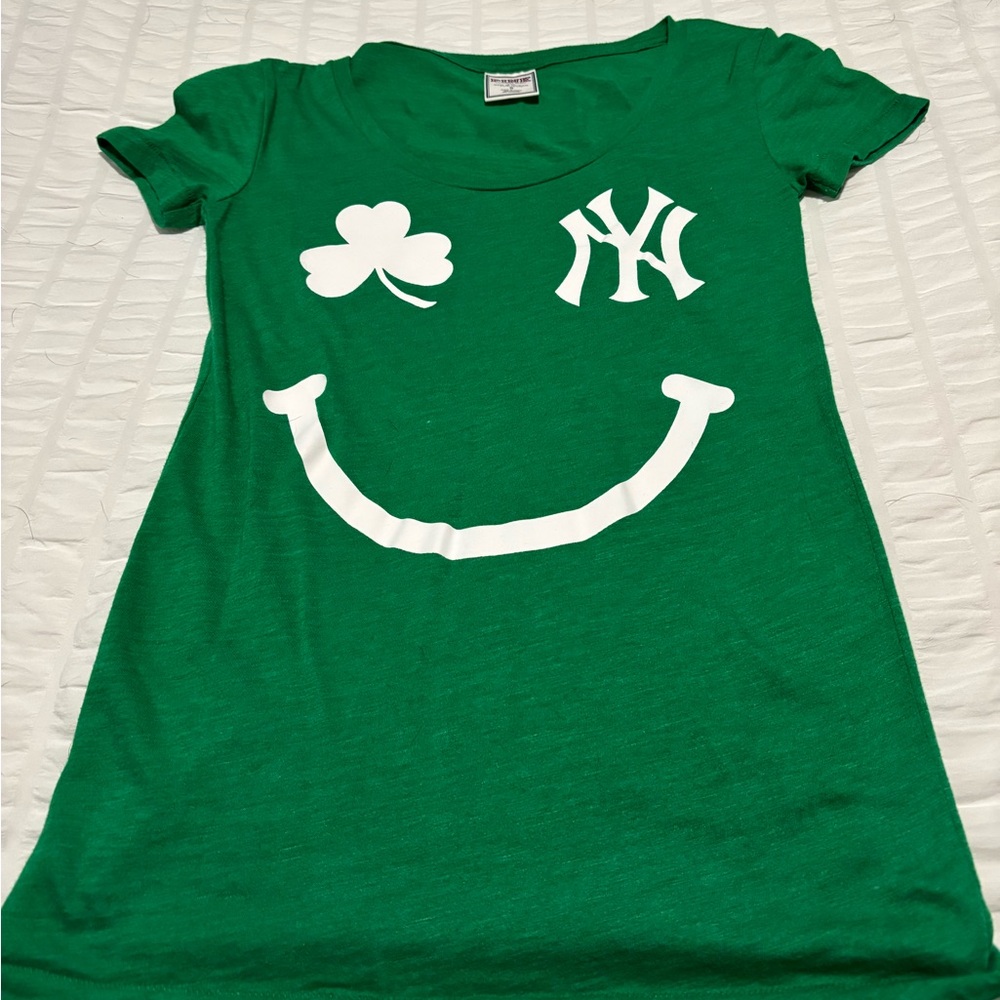 PINK Victoria's New York Yankee Secret Green Tee with Shamrock and Smiley